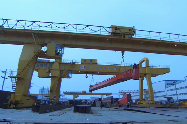 How to safe use of the double beam clean row crane